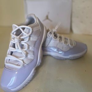 Jordan 11s patent leather low